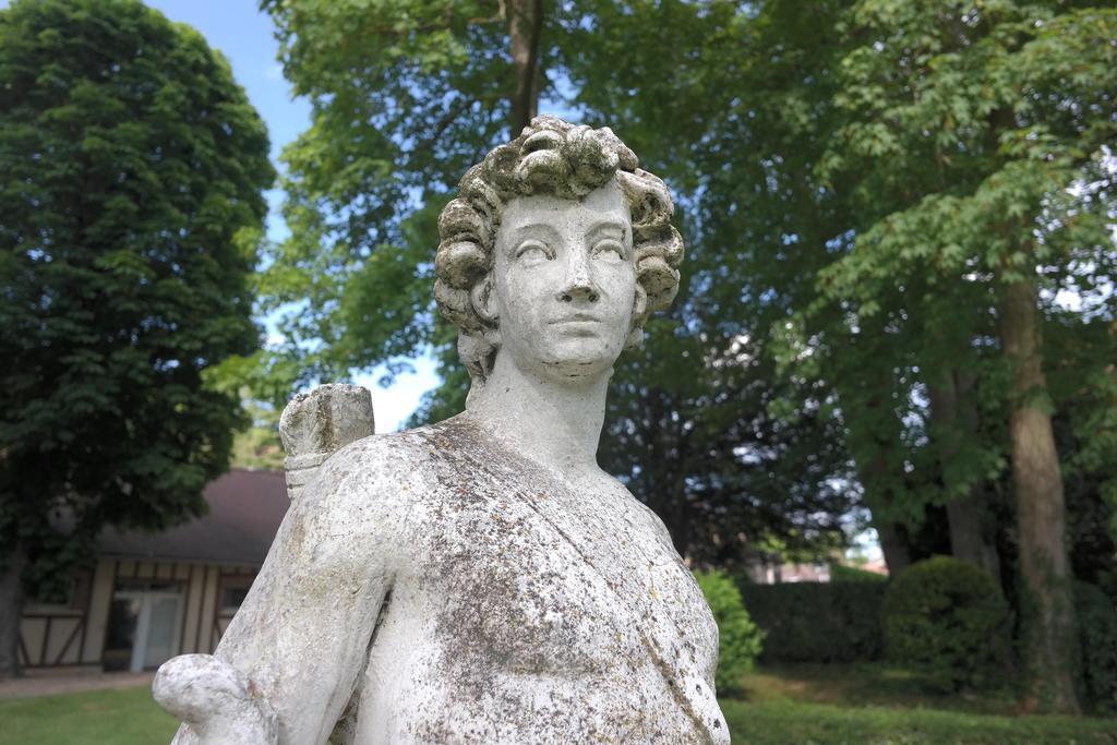 Domaine De La Reposee Fermaincourt Buitenkant foto